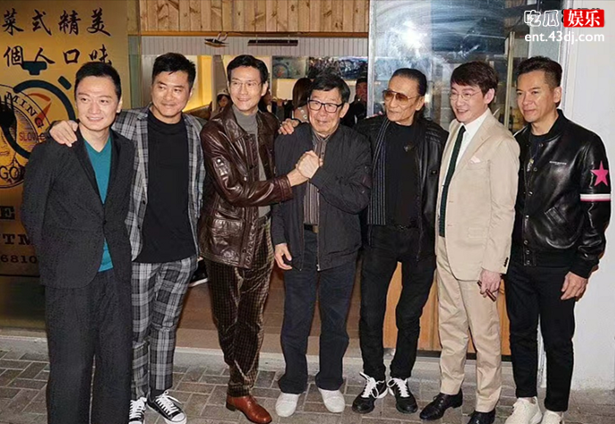 郑少秋谢贤等人为胡枫新店站台