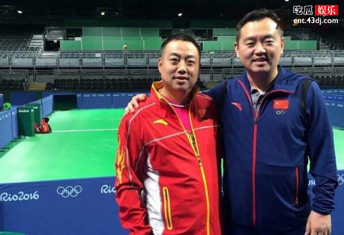 中国乒乓球教练孔令辉与刘国梁