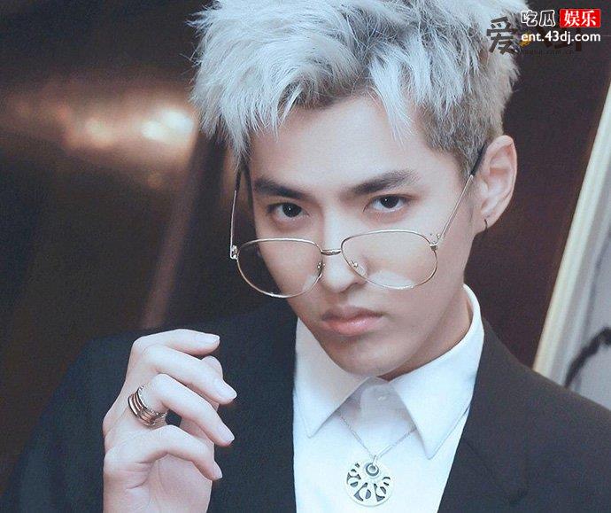 小怡同学任世豪吴亦凡关系