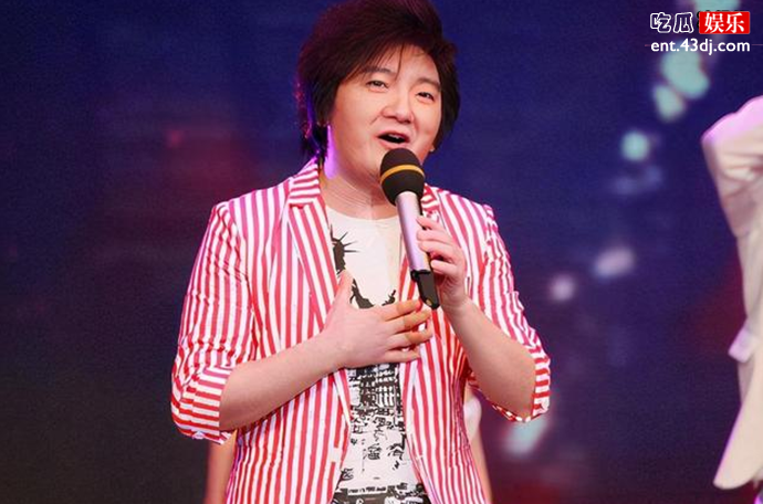 杨臣刚凭老鼠爱大米走红