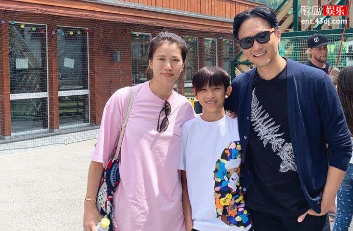 袁咏仪儿子为何叫魔童
