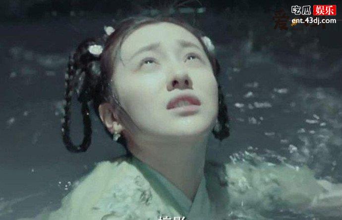 女星拍戏用140桶装矿泉水引起网友热议