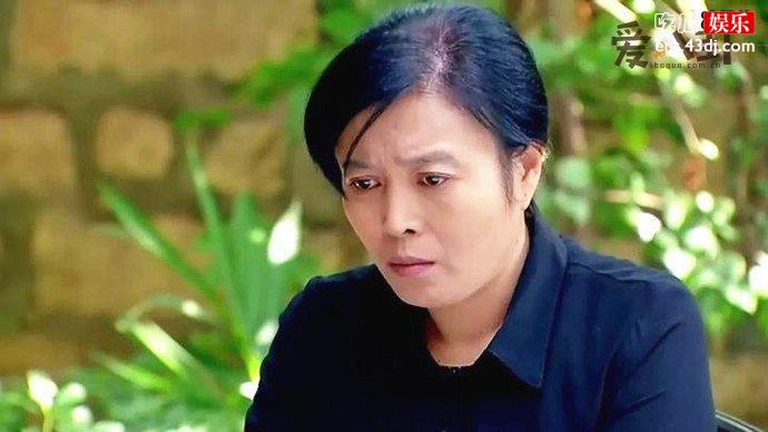 丁嘉丽有几段感情