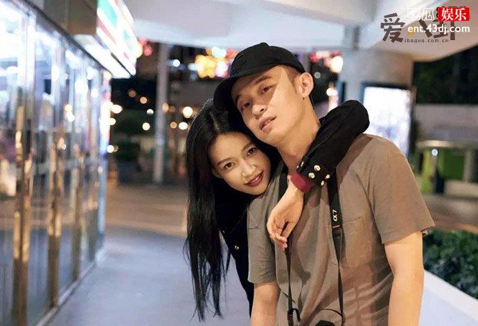 孙怡董子健照片