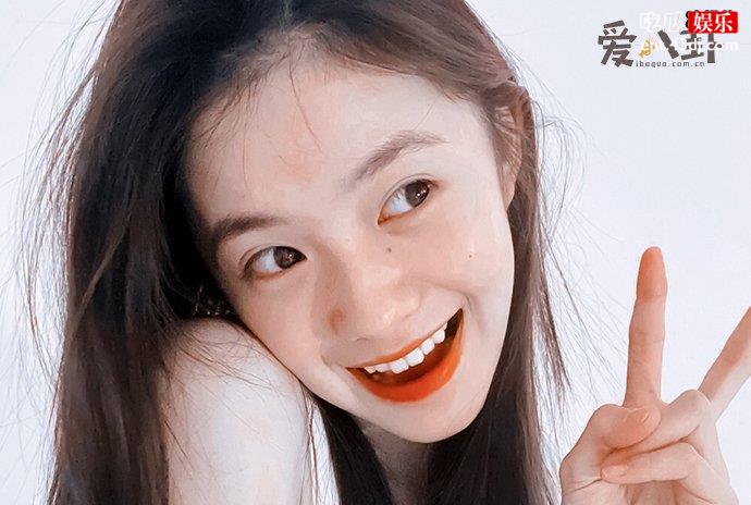 刘浩存照片