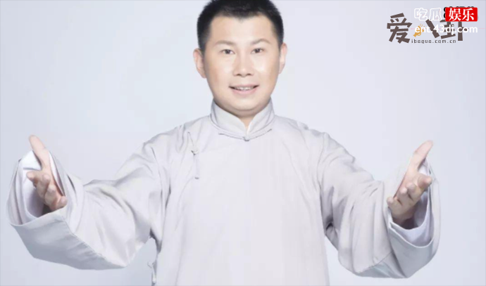 何云伟照片