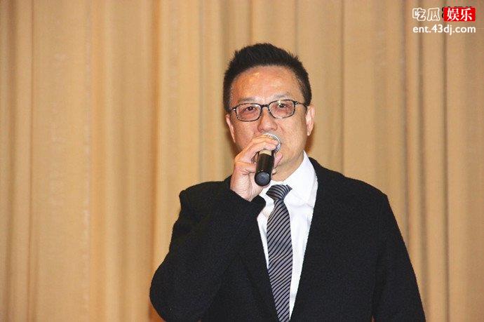 著名填词人向雪怀照片