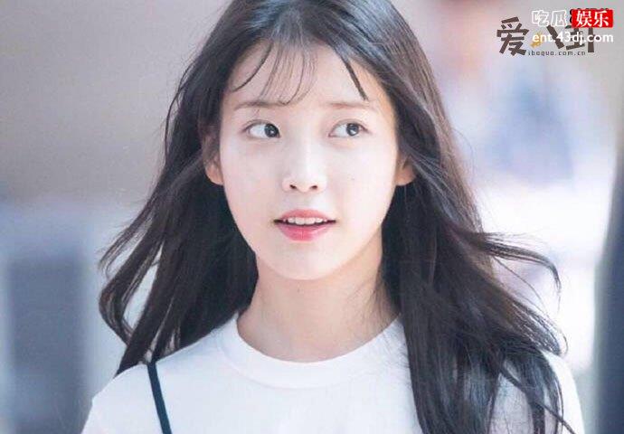 iu照片