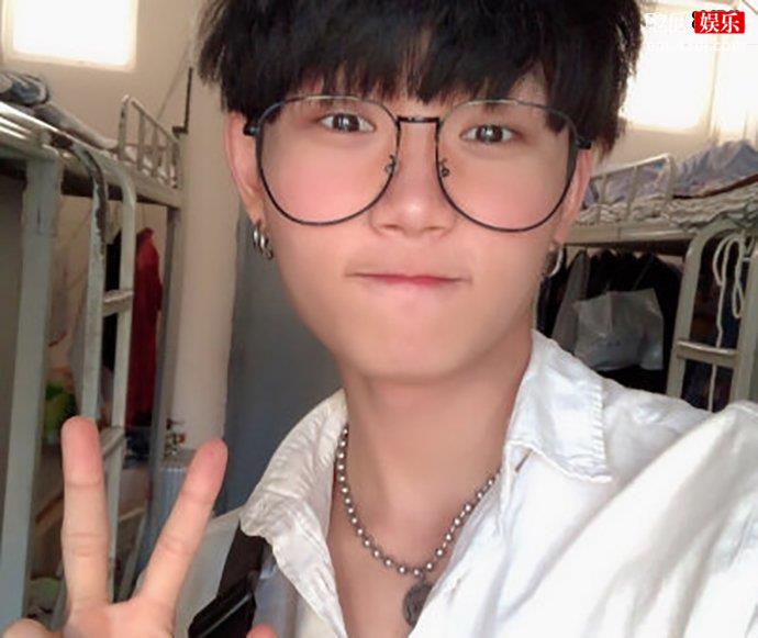 ahua照片