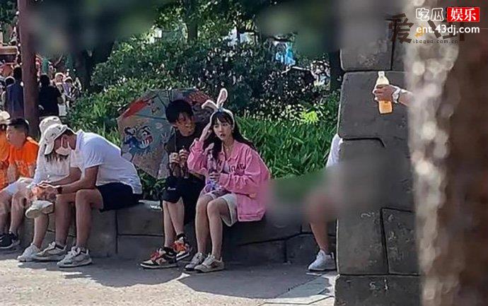 苏晓彤赵昊天合影