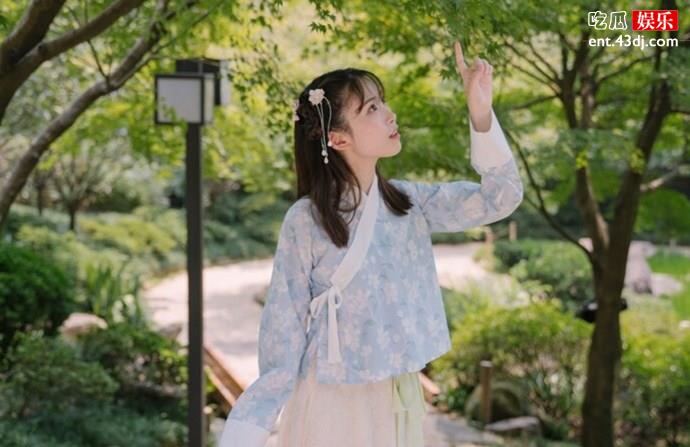 半藏森林和刘阳以及阿沁不过是在炒作热度