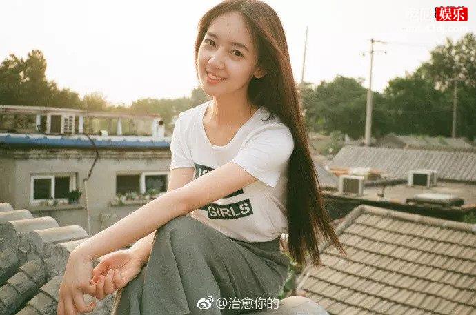 吴亦凡石锤女友秦牛正威