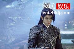 《月歌行》阿浮君为什么要劈开四季碑？