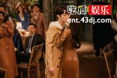 《爱的二八定律》秦施为什么辞职？