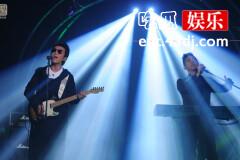 《歌手》第一季的总冠军歌王是谁？