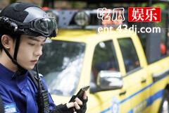 《追光者》周母同意周明明参加救援队了吗？