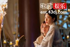 《玉骨遥》白嫣为什么要吞炭自尽