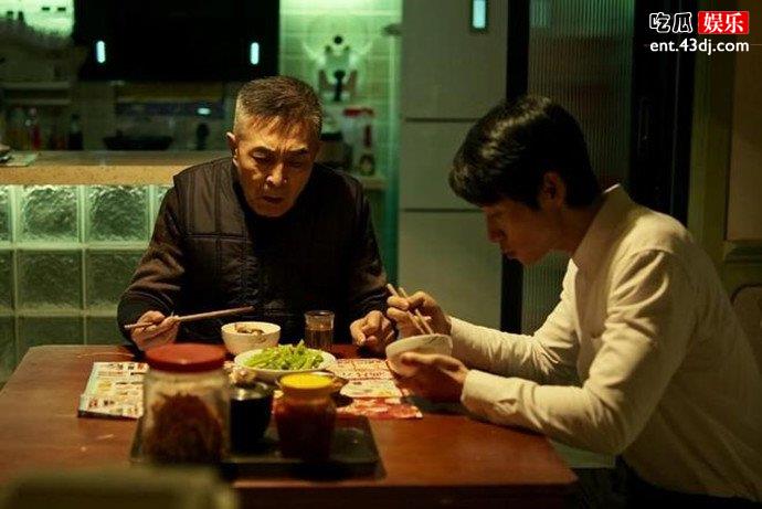 袁午与袁爸爸剧照