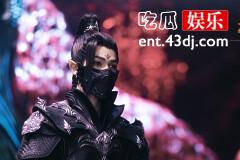 《烈焰》逆天而行为何要接受鞭烙之刑