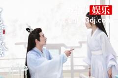 《星落凝成糖》中谁和谁是一对