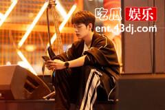 《骄阳伴我》盛阳负责的舞台为什么出现坍塌事故