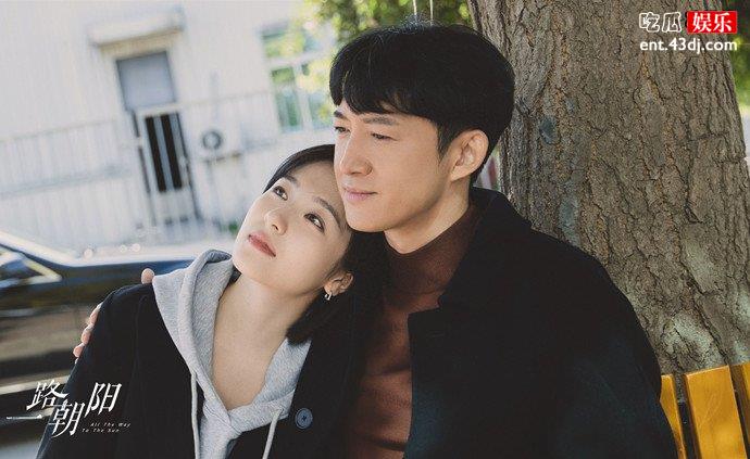 黎光与李慕嘉剧照